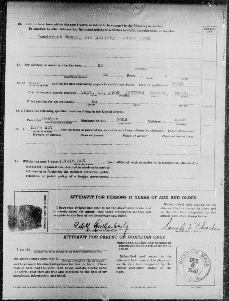 Second page of Dolf Reichenbach’s 1940 Alien Registration Form, showing organization membership, naturalization first papers, relatives, fingerprint and signature