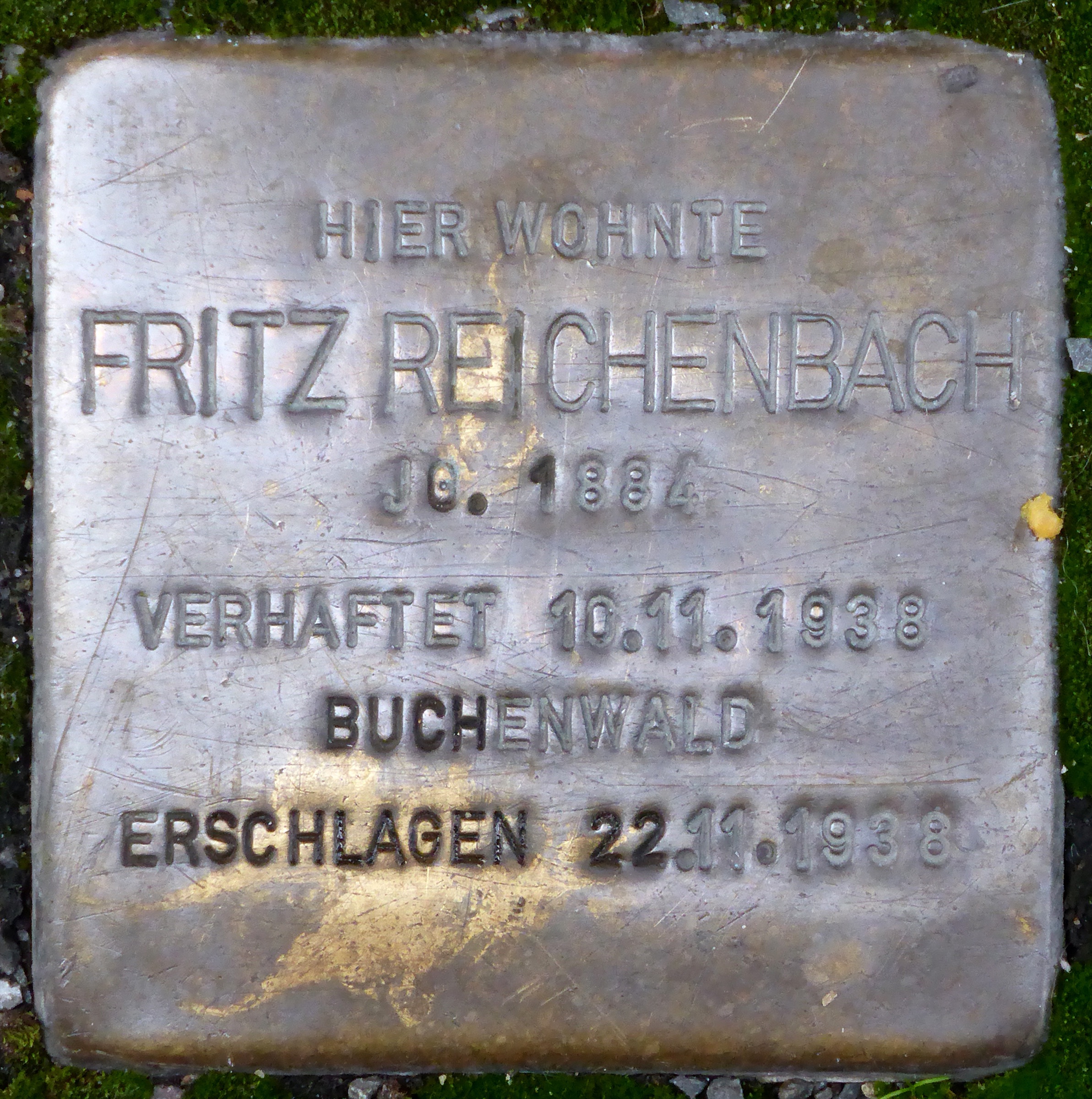Brass Stolperstein at Breite Straße 7 naming Fritz Reichenbach